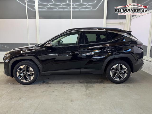 Hyundai TUCSON STYLE AUT ACC 18ALU KLIMAAUTOMATIK TOTWINKEL NAVI SHZ RFK PDC 