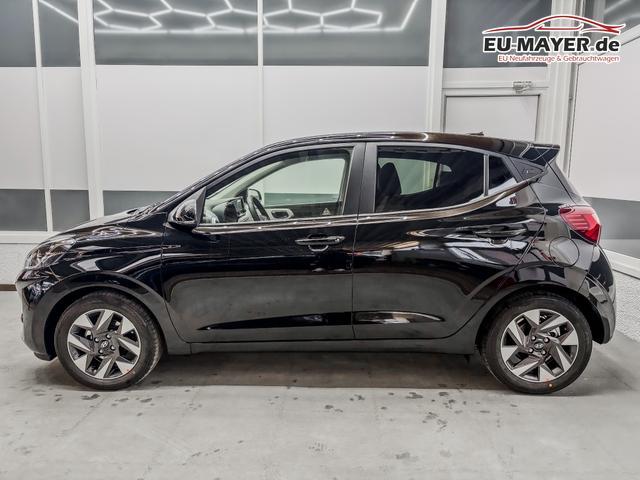 Hyundai i10 PREMIUM AUT SHZ KLIMAAUTOMATIK AMBIENTE ALU RFK PDC NAVI 