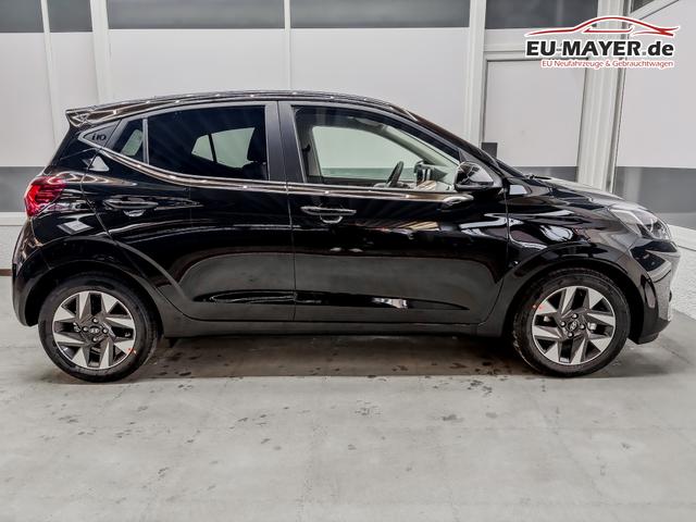 Hyundai i10 PREMIUM AUT SHZ KLIMAAUTOMATIK AMBIENTE ALU RFK PDC NAVI 