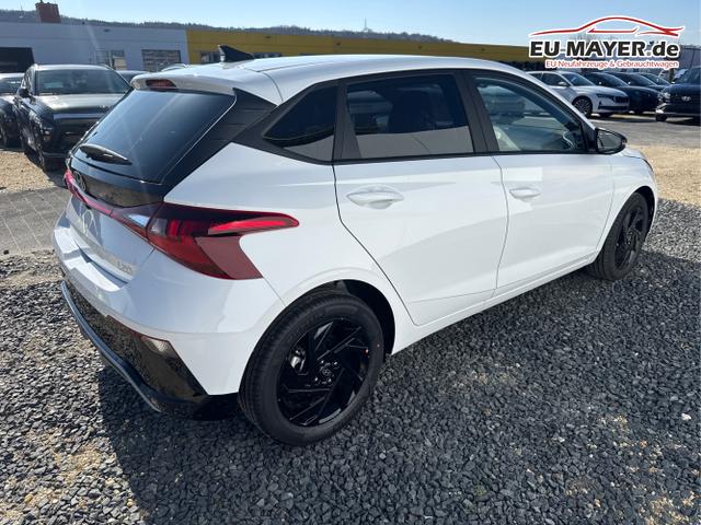Hyundai / i20 / Wei&szlig; / / / BLACK PACK KLIMAAUTOMATIK NAVI WP