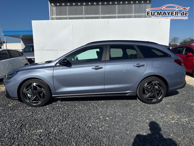 Hyundai / i30 / Blau / / / DCT N-LINE SHZ NAVI RFK
