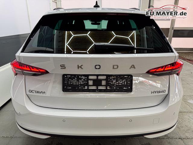 Skoda Octavia Combi Selection DSG ACC NAVI BSD 