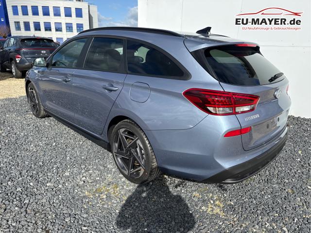 Hyundai / i30 / Grau / / / 