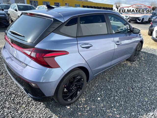 Hyundai / i20 / Grau / / / 