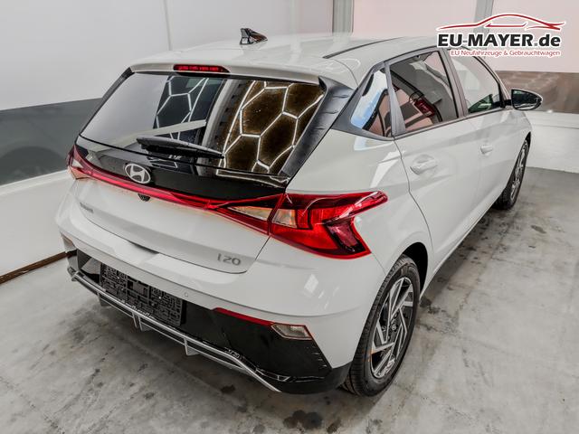 Hyundai i20 COMFORT DCT NAVI SHZ RFK ALU PDC 