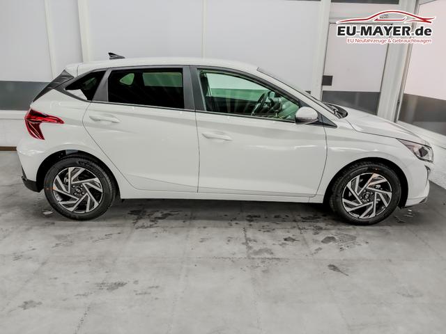 Hyundai i20 COMFORT DCT NAVI SHZ RFK ALU PDC 