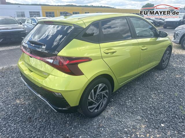 Hyundai / i20 / Grau / / / 