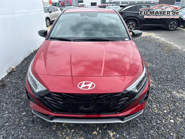 Hyundai / i20 / Grau / / / 