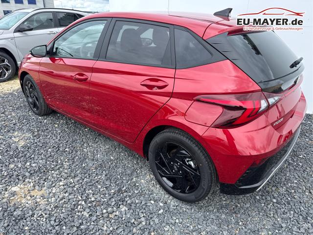 Hyundai / i20 / Grau / / / 
