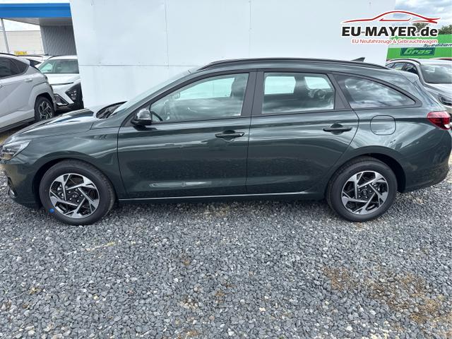 Hyundai / i30 / Grau / / / 