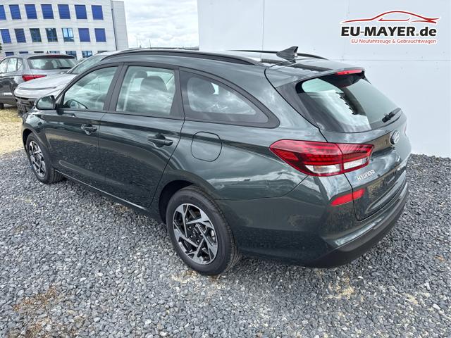 Hyundai / i30 / Grau / / / 