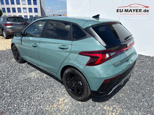 Hyundai / i20 / Grau / / / 