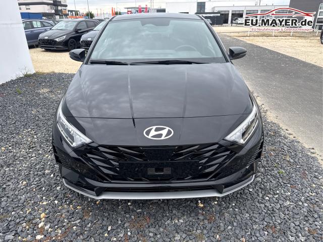 Hyundai / i20 / Grau / / / 