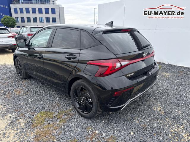 Hyundai / i20 / Grau / / / 