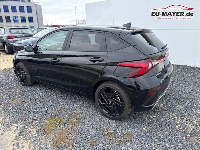 Hyundai / i20 / Grau / / / 