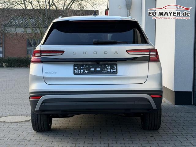 Skoda Kodiaq Selection 1,5 TSI mHEV DSG 110KW Navi Leder 7Sitze 
