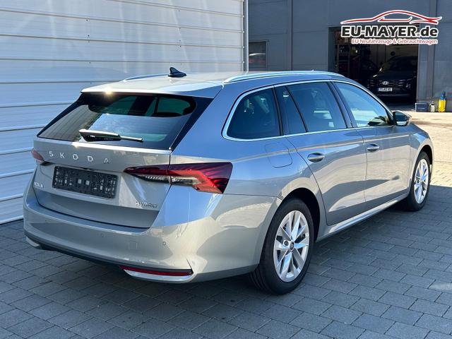 Skoda Octavia Combi Selection Kombi 1.5 TSI DSG AHK*Android Auto*ACC*SHZ*E-Heck*Keyless*Kamera*2Z Klimaauto 