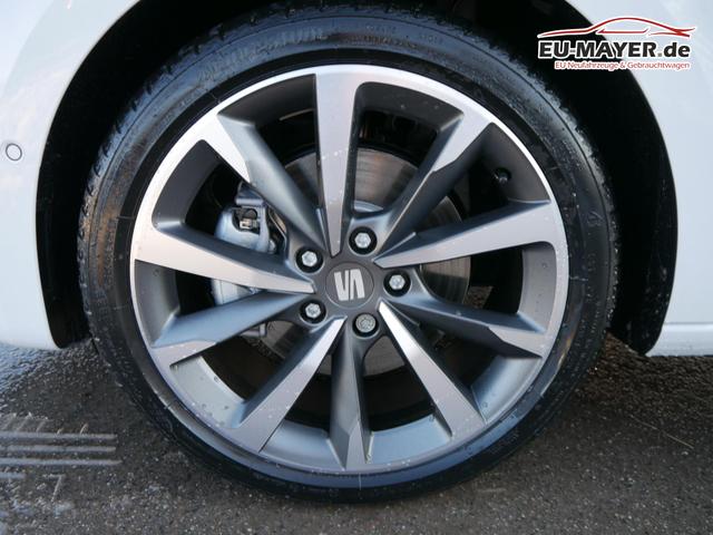 Seat Leon Sportstourer FR 1.5 eTSI Kombi DSG*AHK-SCHWENKBAR*NAVI*TEMPOMAT*3-ZONE KILMAAUTOMATIK 