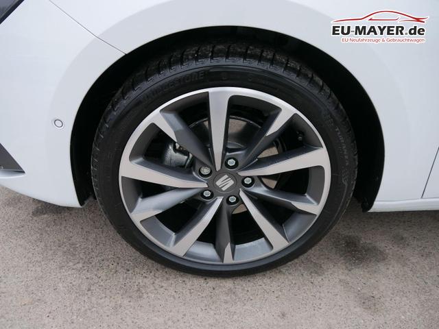 Seat Leon FR 2.0 TDI DSG*RFK*NAVI*TEMPOMAT*TRAVEL ASSIST* FULL LINK* KEYLESS-GO* 