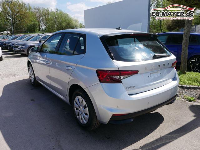 Skoda Fabia Selection 1.0 TSI DSG*NAVI-&Uuml;BER-SMARTLINK*LED*PDC-HI*SHZ*DAB*KLIMA 