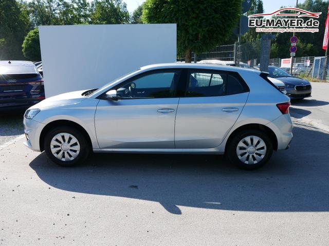 Skoda Fabia Selection 1.0 TSI *NAVI-&Uuml;BER-SMARTLINK*PDC-HI*LED*SHZ*KLIMA*RADIO 