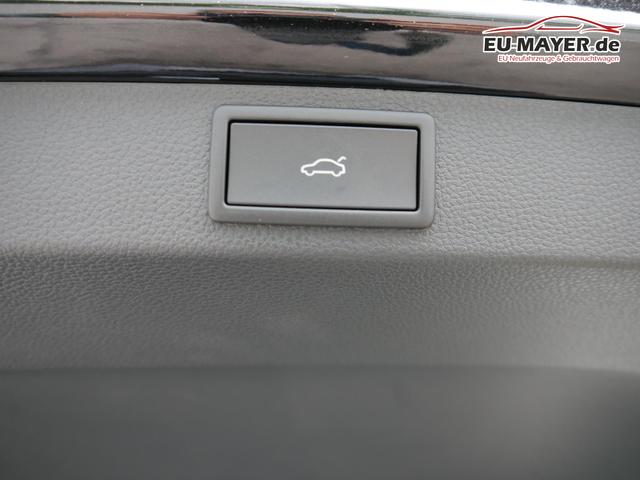 Skoda Karoq Sportline 2.0 TSI 4x4 DSG DSG*ACC*AHK-SCHWENKBAR*PDC-HINTEN*KESSY*LENKRADHEIZUNG* 