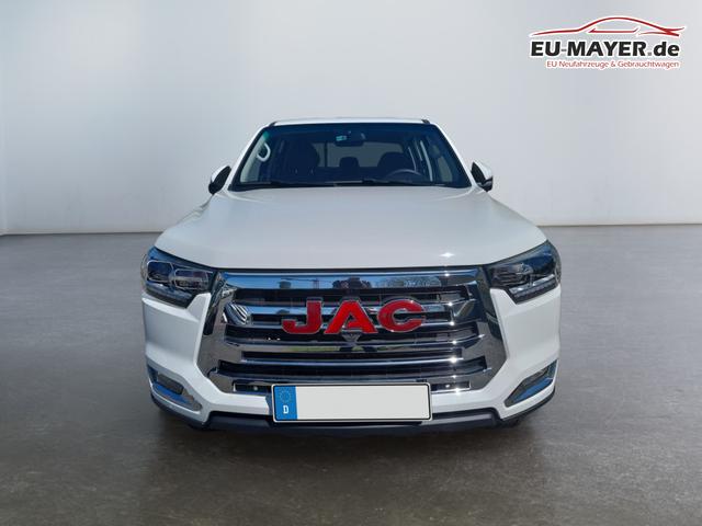 JAC Motors / T8 Pick Up Doppelkabine / Weiß / Pro / / 