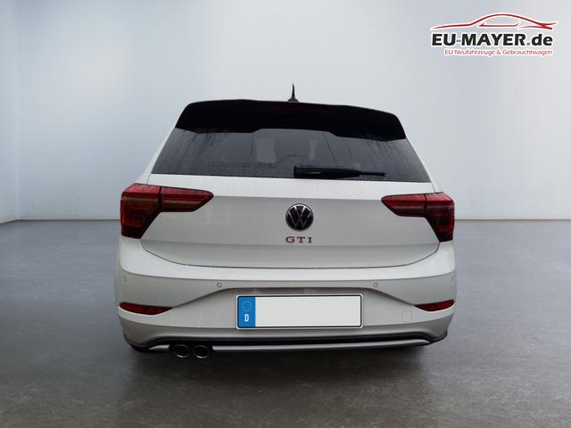 Volkswagen / Polo / Weiß / / / 