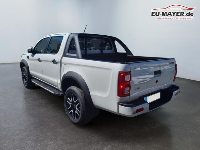 JAC Motors / T8 Pick Up Doppelkabine / Weiß / Pro / / 