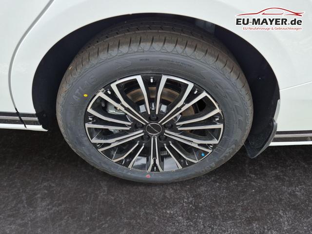 DFM / DFM Forthing 9 / Schwarz / / / 