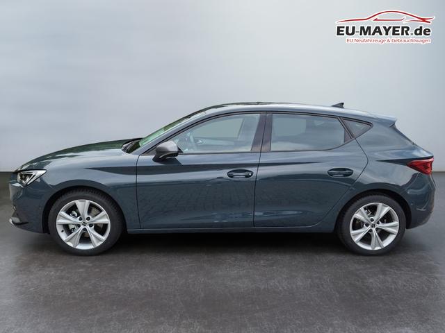 Seat / Leon (neues Modell) / Grau / / / 
