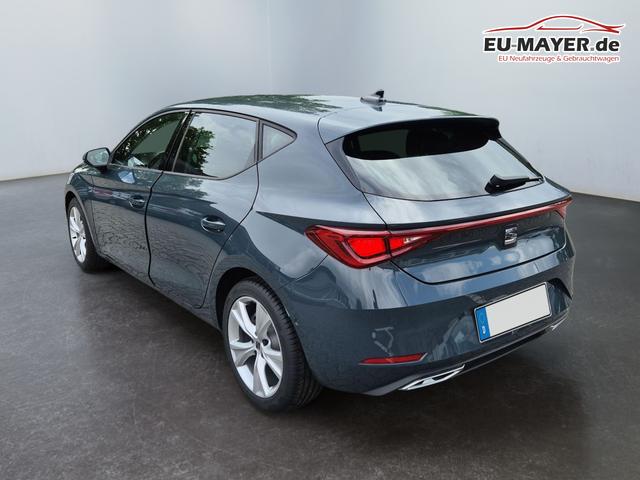 Seat / Leon (neues Modell) / Grau / / / 