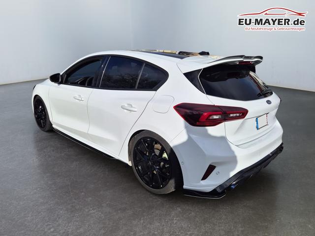 Ford Focus ST 2.3 EcoBoost 