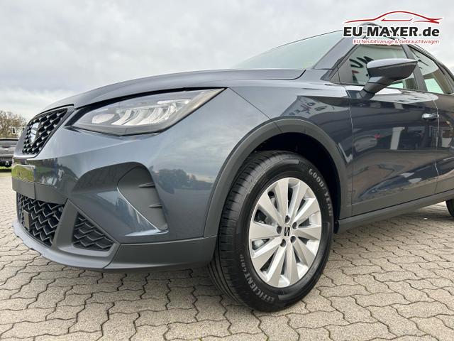 Seat / Arona / Grau / / / 1.0 TSI / Sitzheizung