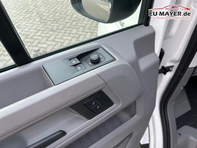 Volkswagen / Crafter Kastenwagen / Wei&szlig; / / / MAN TGE 3.140 2.0 TDI HD MR 4x4 L3H3 / Sperre