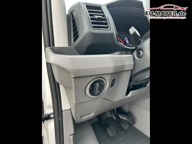 Volkswagen / Crafter Kastenwagen / Wei&szlig; / / / MAN TGE 3.140 2.0 TDI HD MR 4x4 L3H3 / Sperre