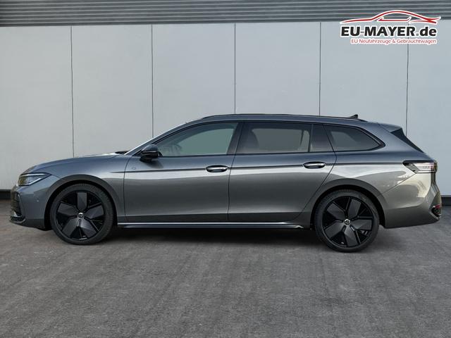 Volkswagen / Passat Variant / Grau / / / AHK+PANO+NAVI+Head-UP+Matrix-LED+ACC