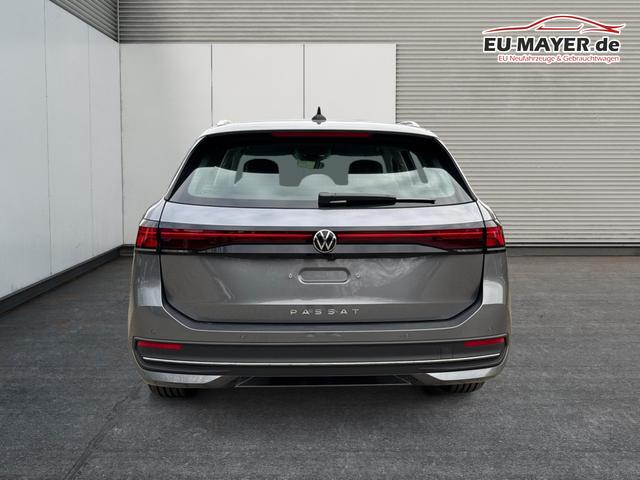 Volkswagen / Passat Variant / Grau / / / DSG+AHK+MASSAGE+NAVI+ACC+KAMERA+LED+17 ALU