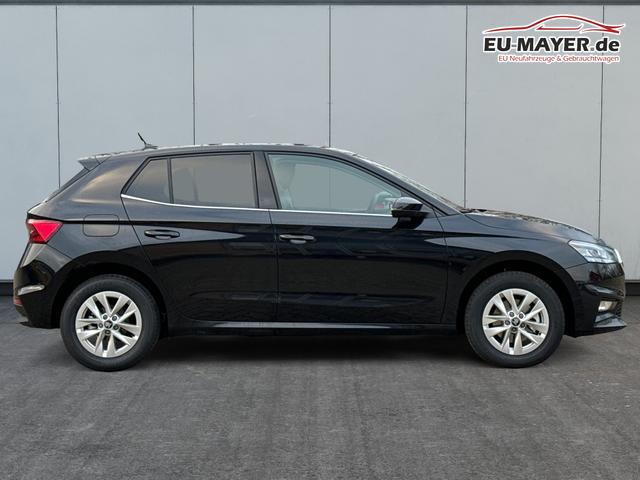 Skoda / Fabia / / / / DSG+5J GARANTIE+KAMERA+KESSY+LED