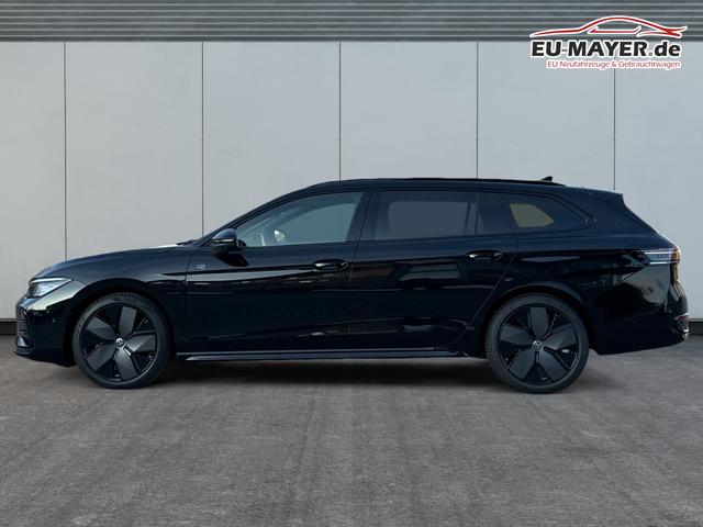 Volkswagen / Passat Variant / Schwarz / / / 4WD+PANO+AHK+HARMAN+NAVI+HUD+Matrix+ACC, Beispielbilder, ggf. teilweise mit Sonderausstattung