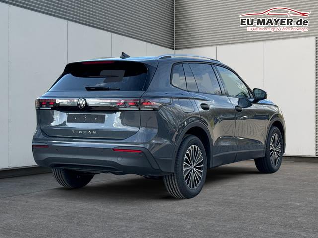 Volkswagen / Tiguan / Grau / / / (Life+) AHK+LED+ACC+KAMERA+el.HECKKL.+SHZ+18ALU