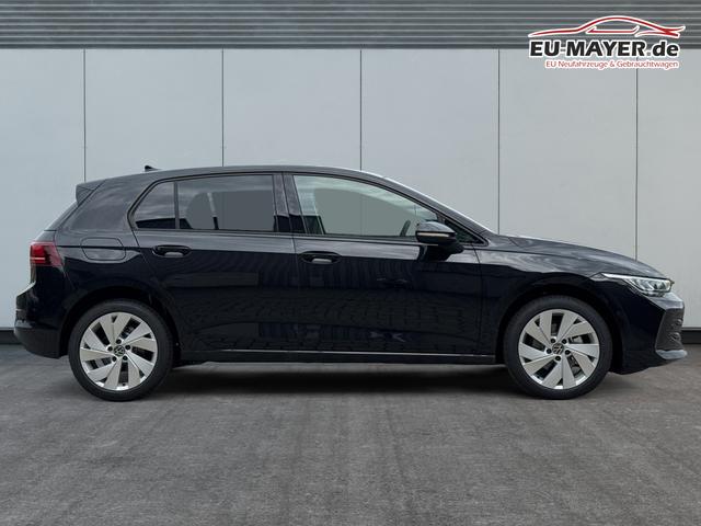 Volkswagen / Golf / Schwarz / / / ACC+SHZ+KLIMA+KAMERA+APP CONNECT+LED+17 ALU