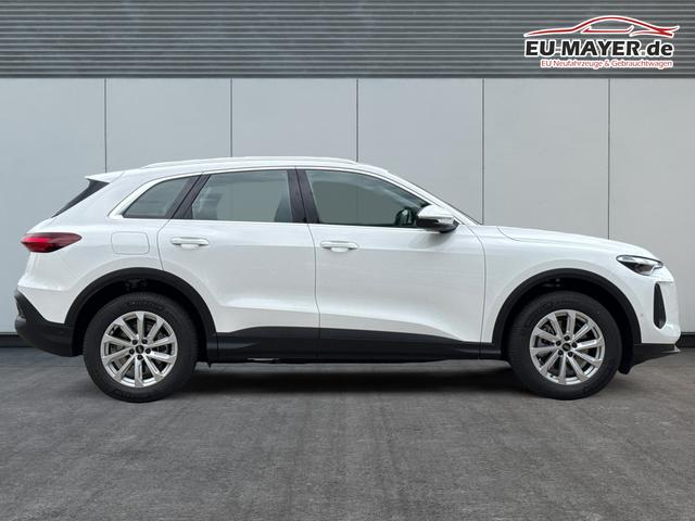 Audi / Q5 / Wei&szlig; / / / QUATTRO+NAVI+KAMERA+AHK+SHZ+PDC+ACC