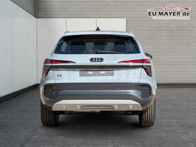 Audi / Q3 / Grau / / / KAMERA+NAVI+PDC+EL.HECKKL.+LED+17LM