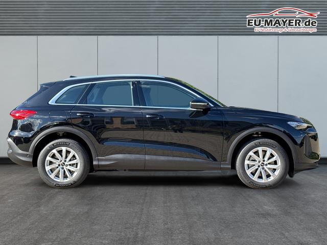 Audi / Q5 / Schwarz / / / QUATTRO+NAVI+KAMERA+AHK+PANO+SHZ+PDC+ACC, Beispielbilder, ggf. teilweise mit Sonderausstattung