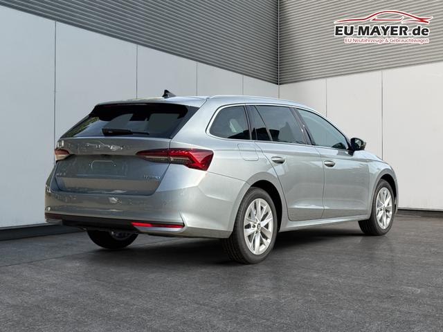 Skoda / Octavia Combi / Silber / / / ACC+AHK+eHK+KAM+PDC+LED+17ALU+SHZ
