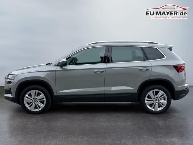 Skoda Karoq Extra Plus 2,0 TDI DSG 2Zoklima 2xEinparkhilfe AHK Kamera Sitzheizung beheiztes Lenkrad 