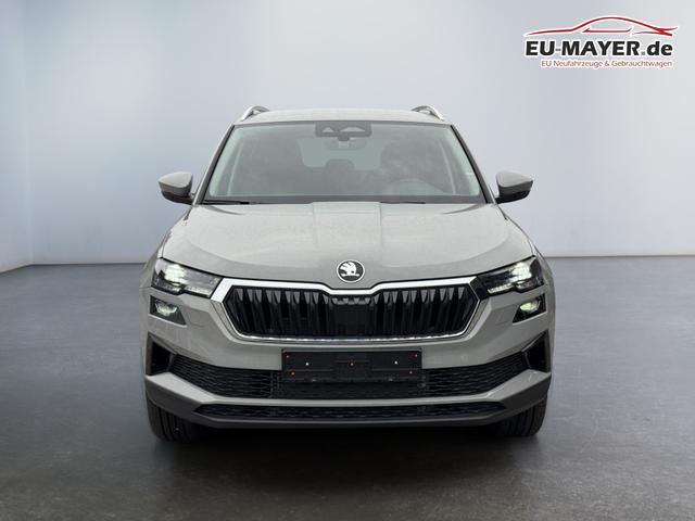 Skoda Karoq Extra Plus 2,0 TDI DSG 2Zoklima 2xEinparkhilfe AHK Kamera Sitzheizung beheiztes Lenkrad 