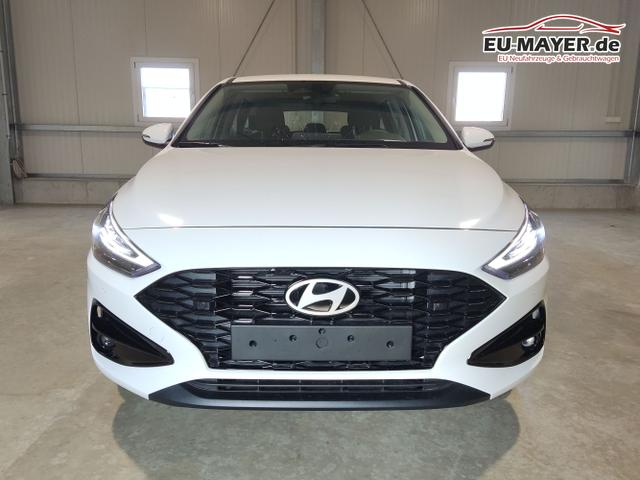 Hyundai / i30 Kombi / Wei&szlig; / / / , Beispielbilder, ggf. teilweise mit Sonderausstattung
