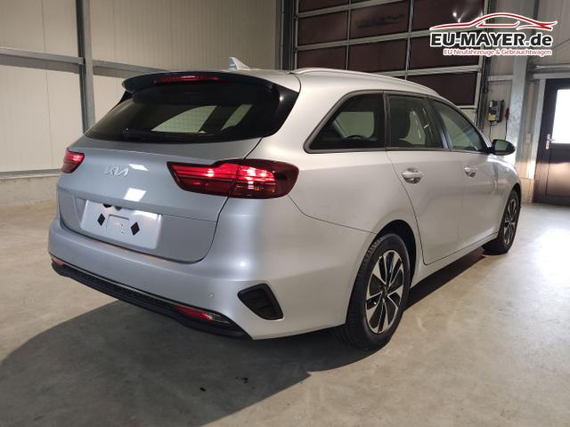 Kia / Ceed Sportswagon / Silber / / / , Beispielbilder, ggf. teilweise mit Sonderausstattung